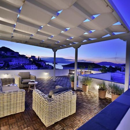 Villa Loukia Hydra  Exteriör bild