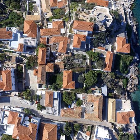 Villa Loukia Hydra  Exteriör bild