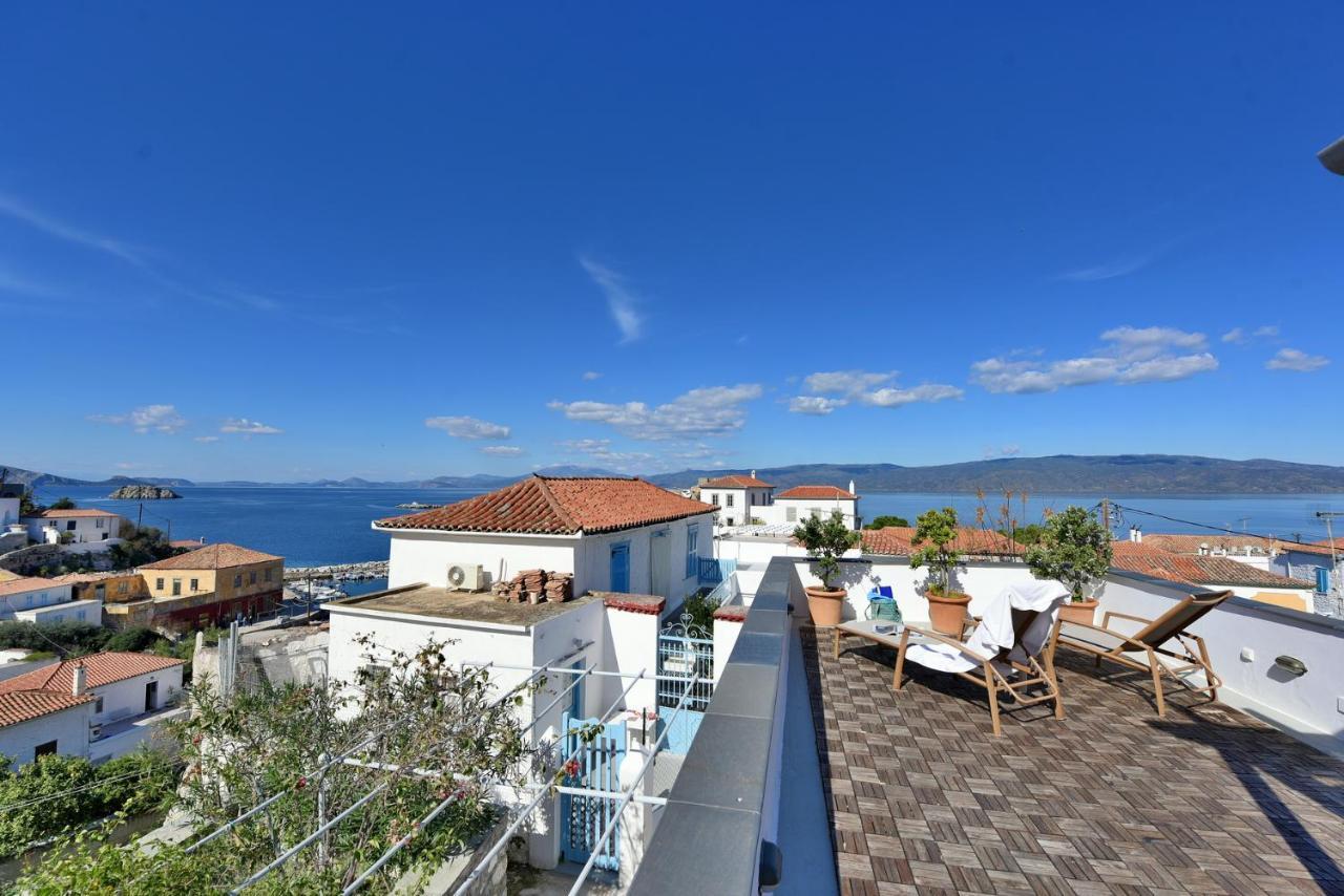 Villa Loukia Hydra  Exteriör bild