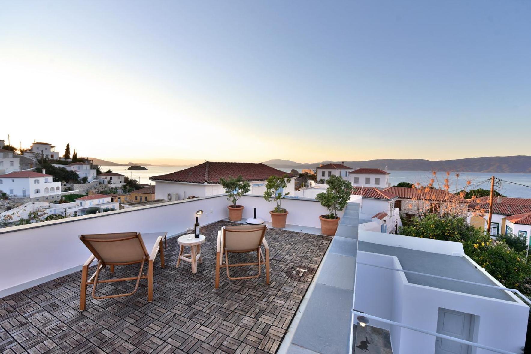 Villa Loukia Hydra  Exteriör bild